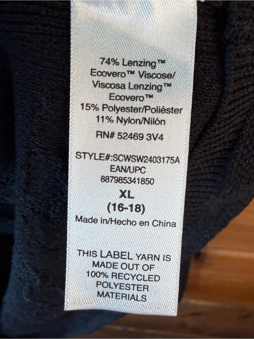 Croft & Barrow Black Long-Sleeve Floral Texture Polo Sweater Girls XL 💕🖤 - Picture 3 of 11